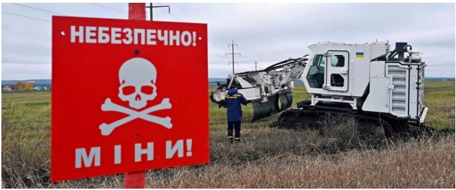 Гуманітарне розмінування: Безпека та перспективи для України